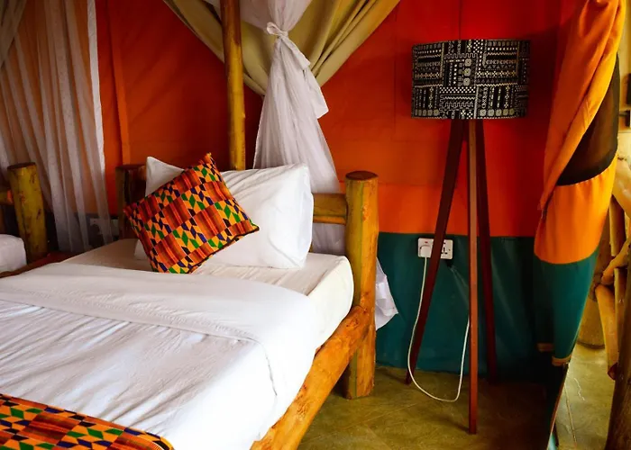 Boma Simba Safari Lodge